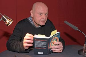 Dirk-Schmidt-6617-600px
